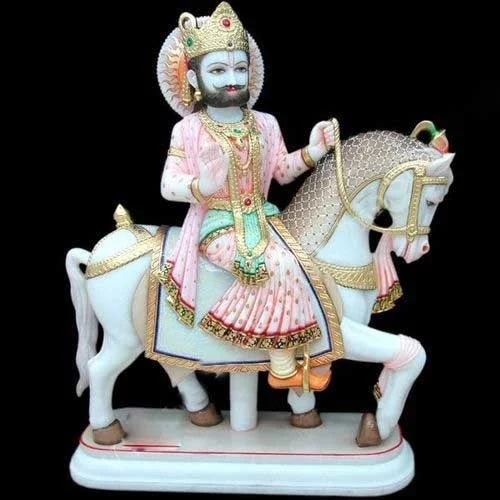 baba ramdev statue 500x500